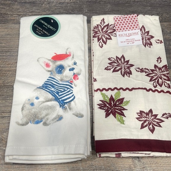 4 kitchen towels - Picture 1 of 7